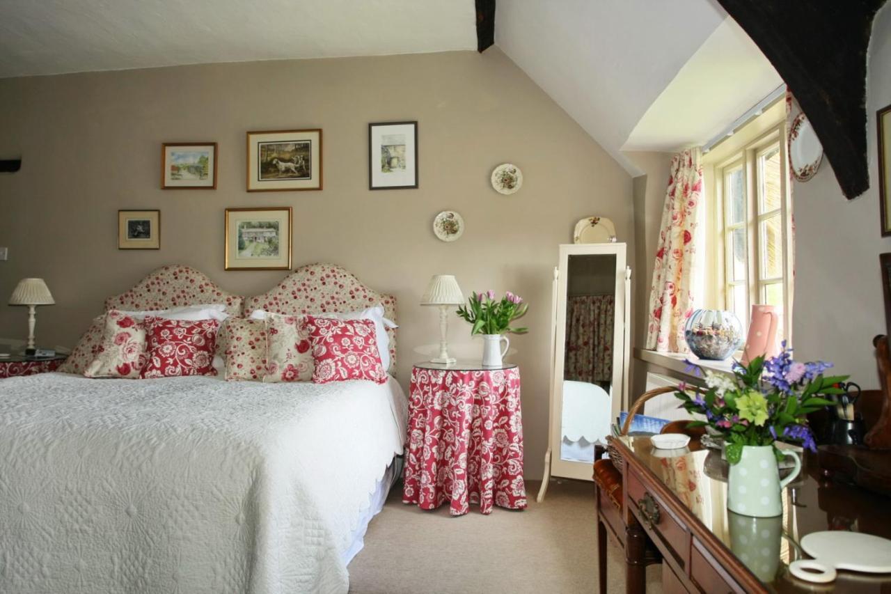 Brook Farmhouse Tedburn Exterior foto